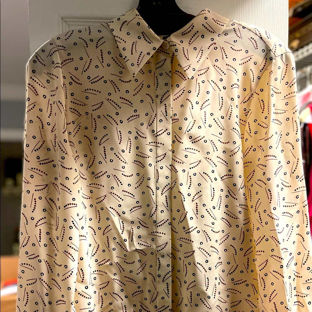 A beautiful never worn blouse by Lafayette 148! Size small